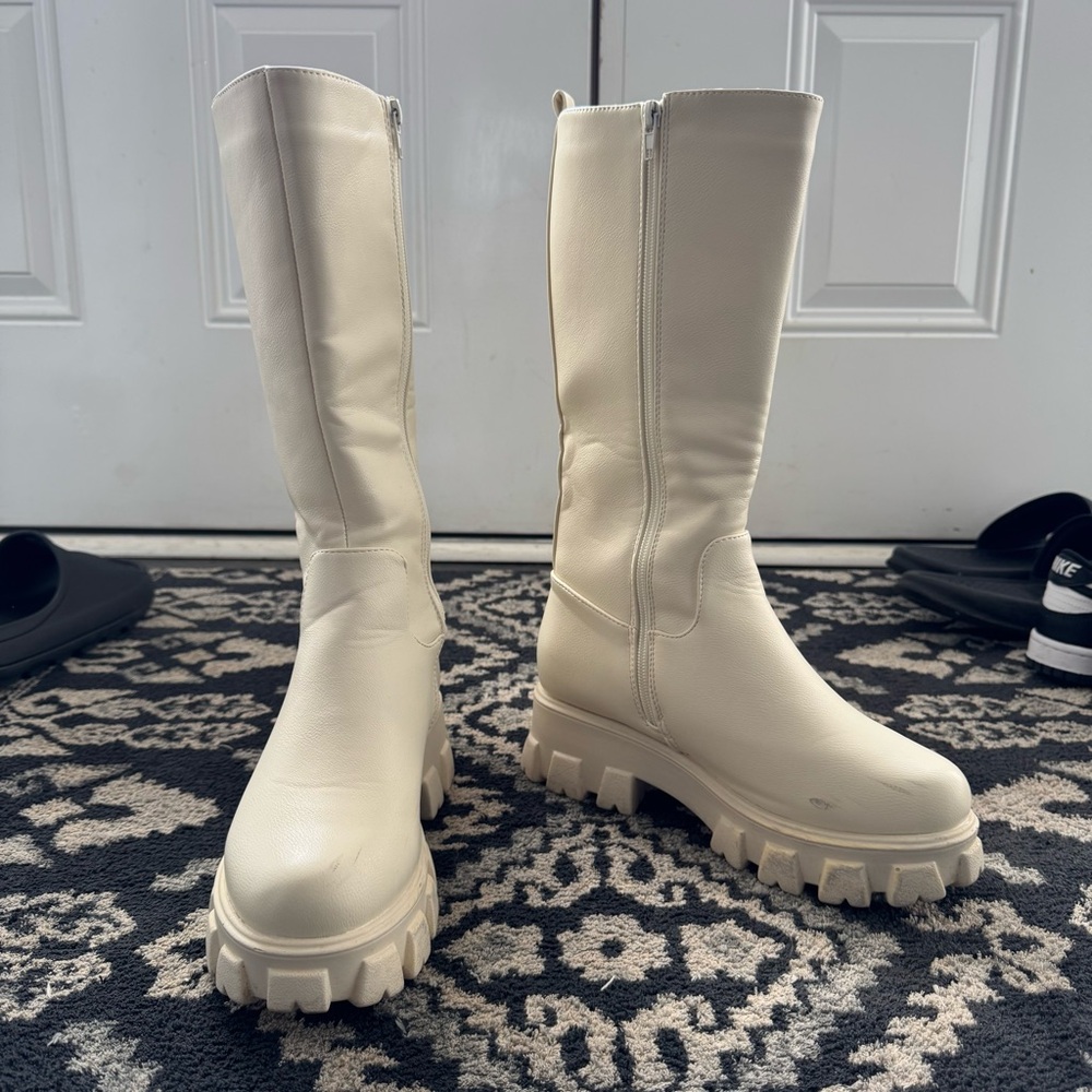 Women’s Tall Boots